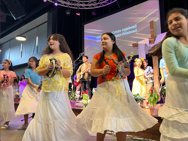 Easter at Highpoint en Español