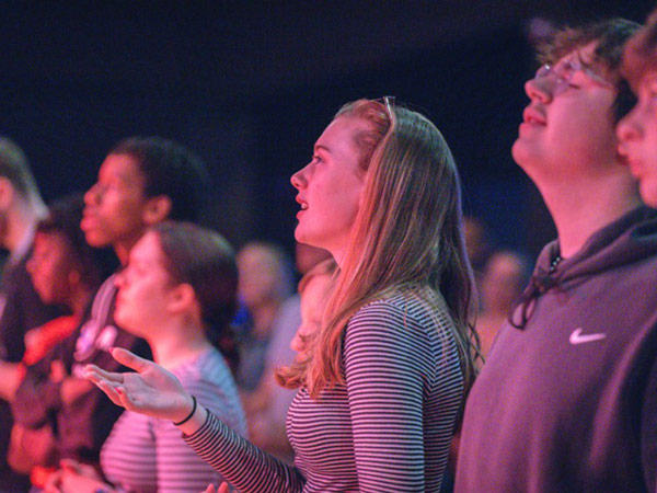 Highpoint Students Worship